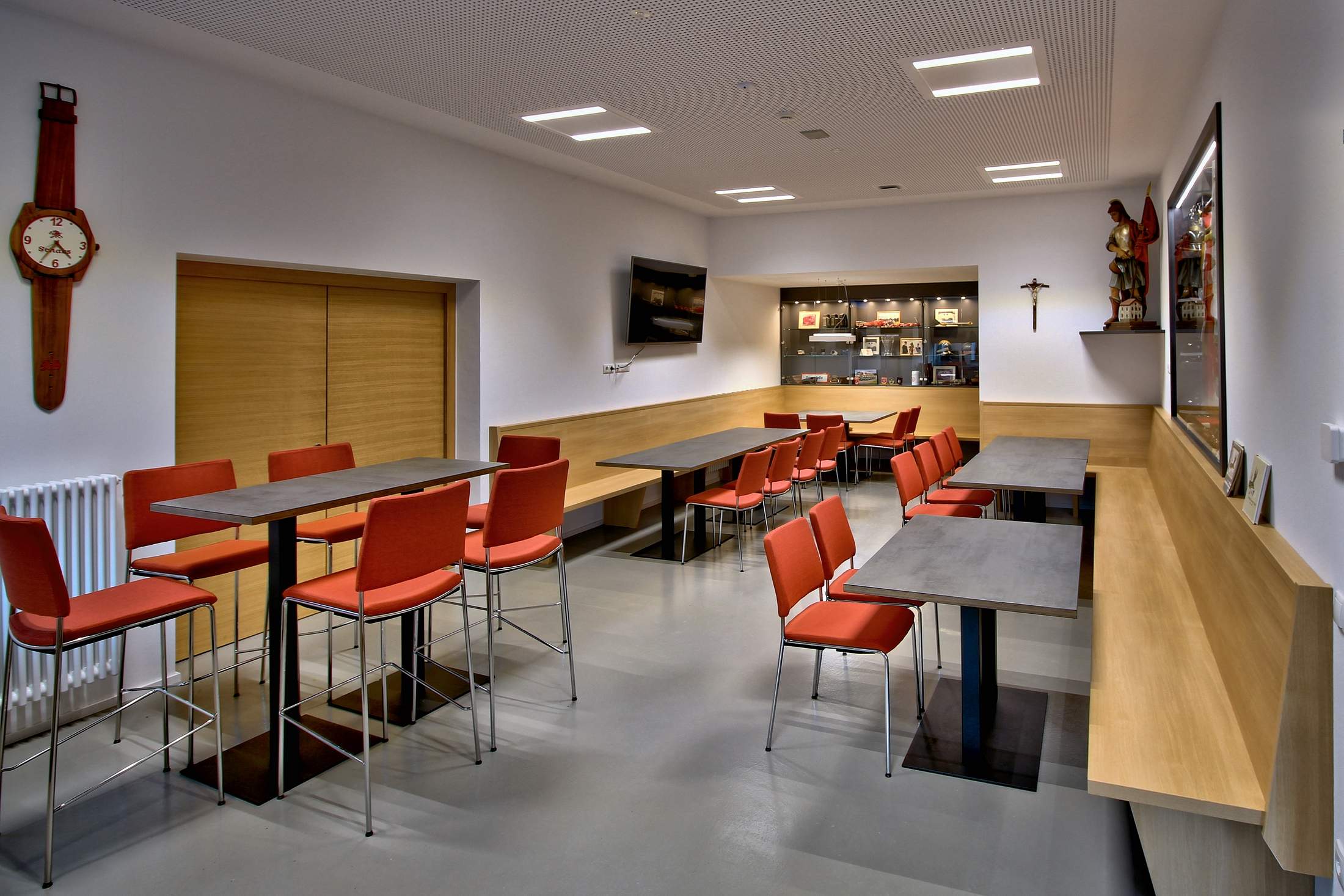 Mehrzweckhaus, Schabs