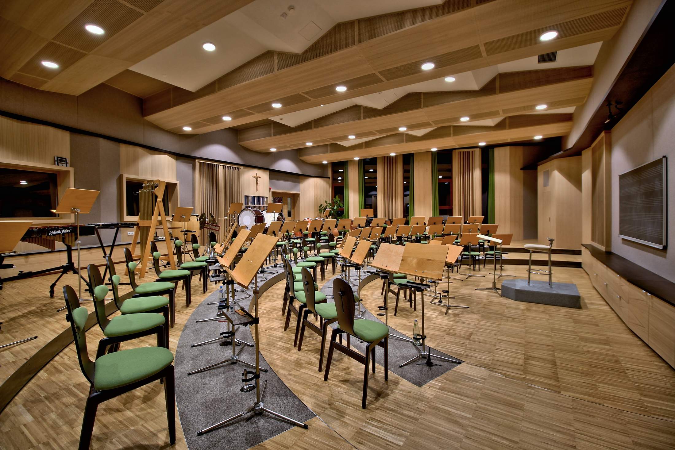 Mehrzweckhaus, Schabs