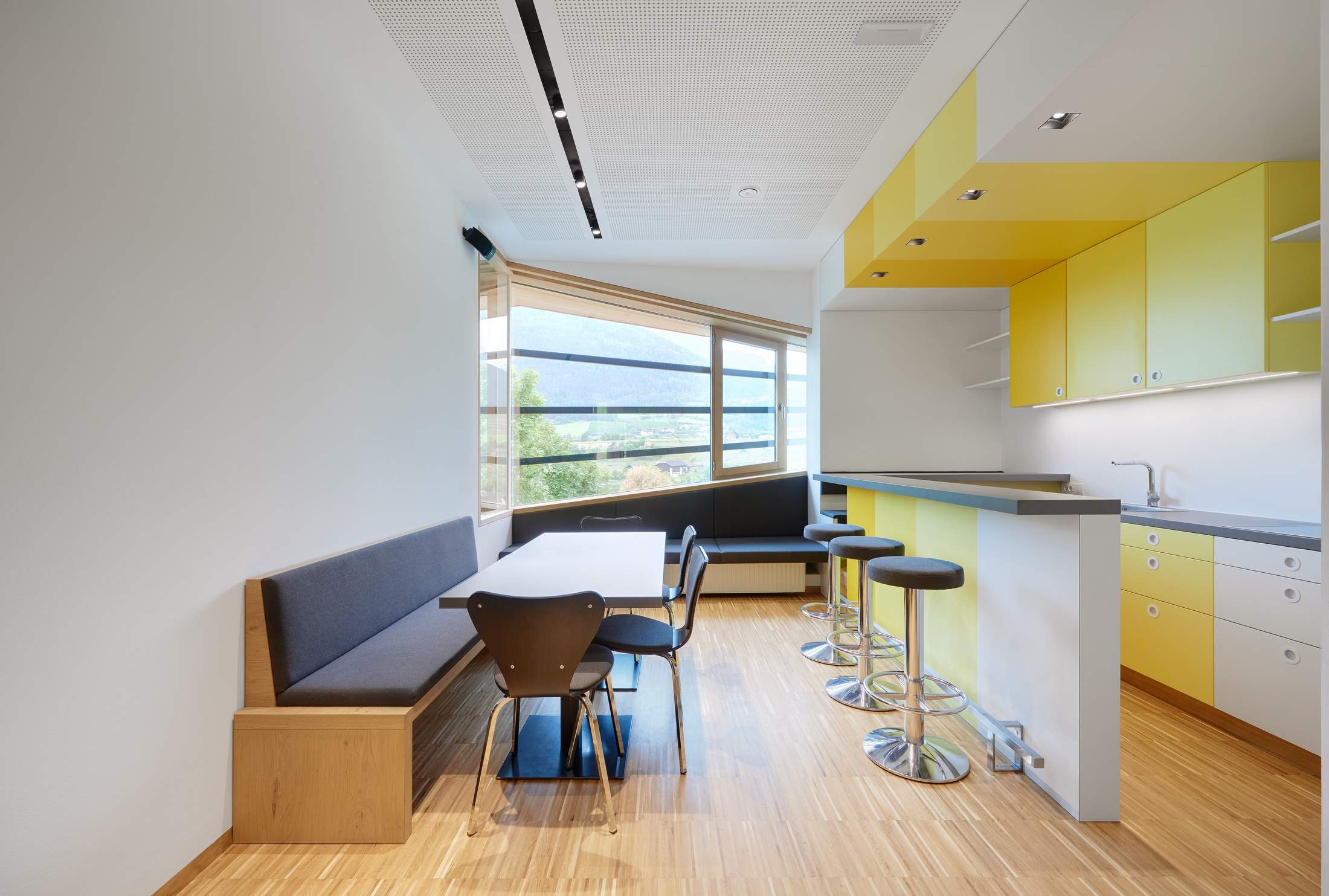 Gemeinschaftshaus, Neustift