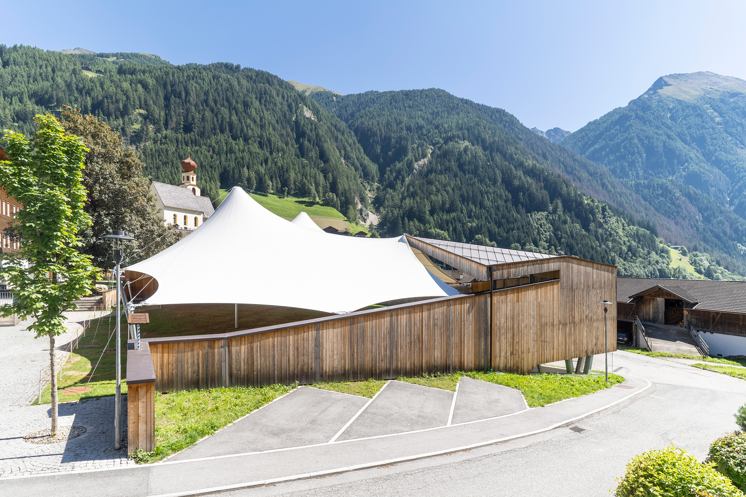 Festplatz und Tiefgarage